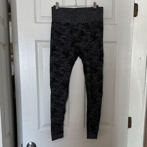 GYMSHARK Camo Leggings